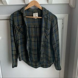 Army Green Plaid Women’s Shirt